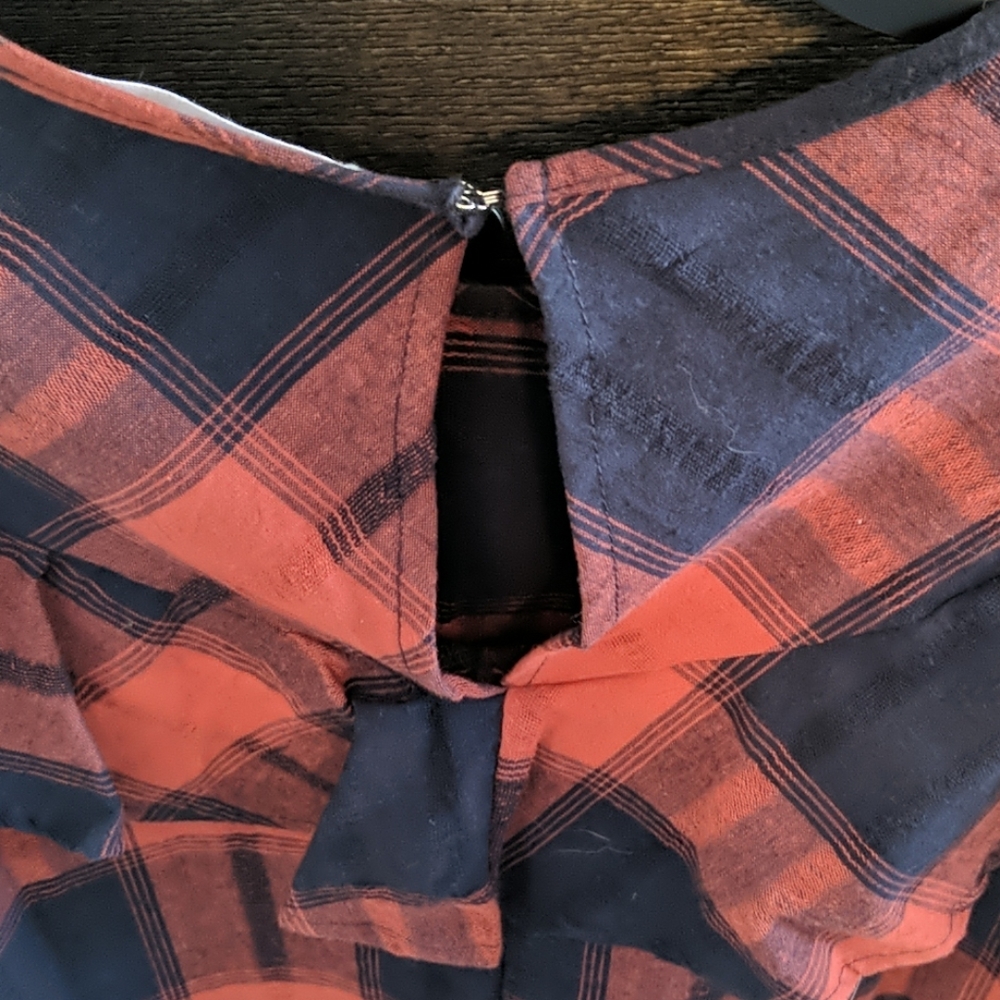 SS Fall Top - Picture 4 of 5